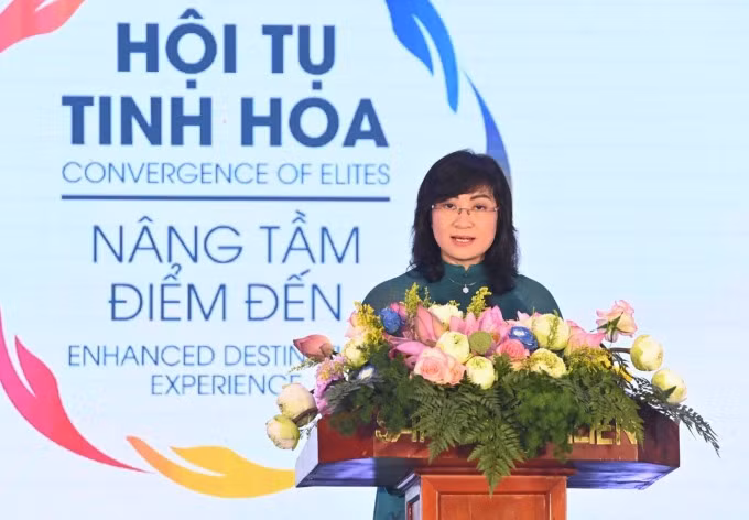 Khai mac dien dan lien ket du lich TP HCM - Ha Noi va Bac Trung Bo-Hinh-2