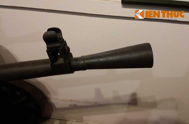 Đại liên K53 đạt tốc độ bắn 500-700 phát/phút, sơ tốc 800m/s, tầm bắn hiệu 1.100m.