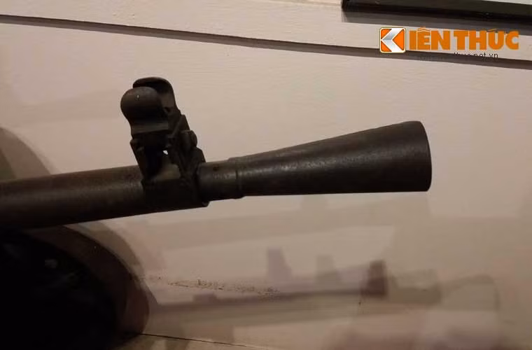 Đại liên K53 đạt tốc độ bắn 500-700 phát/phút, sơ tốc 800m/s, tầm bắn hiệu 1.100m.