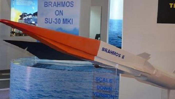 "Đây là sự kiện quan trọng với đất nước, đóng góp vào an ninh quốc gia. Tôi muốn cảm ơn tất cả mọi người vì những nỗ lực và kết quả đạt được", Tổng thống Nga Putin cho biết.