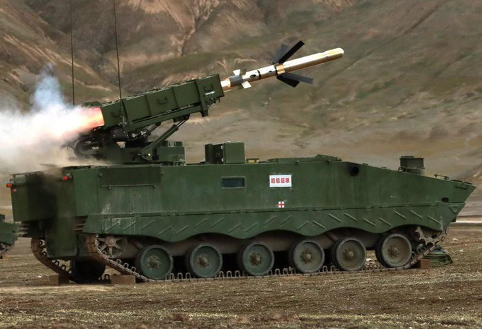 PLA Daily không cho biết tên lửa nào đã được sử dụng trong cuộc tập trận. Tuy nhiên, chuyên gia quân sự Song Zhongping từ Hong Kong cho rằng tên lửa được thử nghiệm là loại HJ-10.