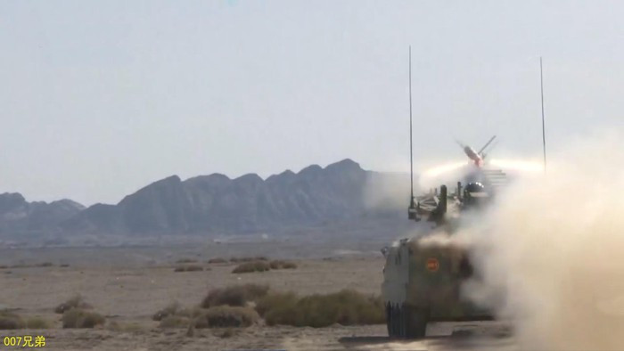 Một số hệ thống vũ khí khác nằm trong đề xuất gồm máy bay không người lái cỡ lớn, có thể là phiên bản không vũ trang của MQ-9 Reaper, hệ thống phòng thủ bờ biển sử dụng tên lửa chống hạm Harpoon và thủy lôi để ngăn chặn các cuộc đổ bộ.