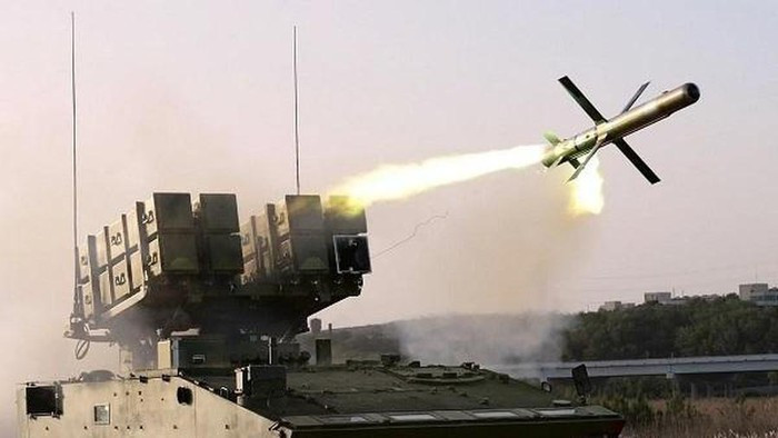 Khoảng thời gian mỗi vòng phóng là 10 giây, mỗi quả tấn công mục tiêu ở khoảng cách 10km trở lên phải bay mất 50 giây, cũng có nghĩa là nó chỉ mất 1 phút để hoàn thành một vòng tấn công.