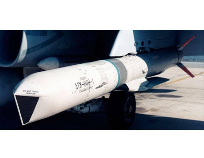 Tên lửa đa năng SLAM-ER là một cải tiến sâu từ tên lửa chống hạm Harpoon để cạnh tranh với JASSM của Lockheed Martin, MBDA Storm Shadow và EADS Taurus KEPD 350 của châu Âu.