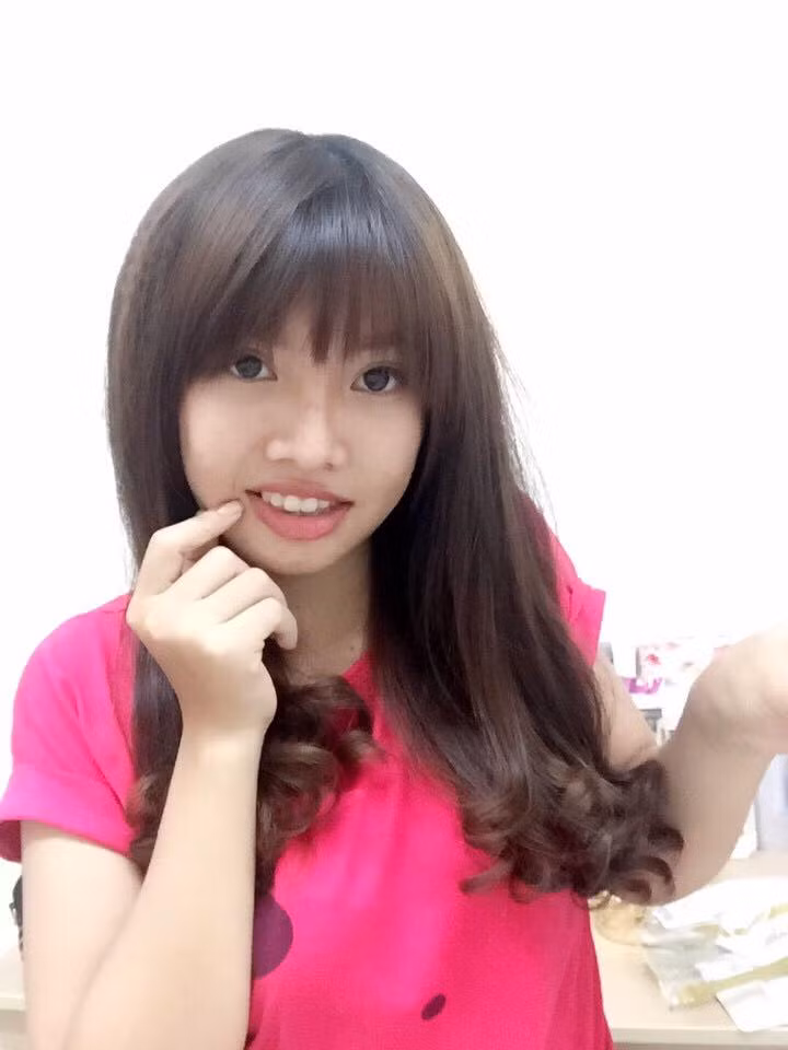 Nhiều chị em phụ nữ còn tìm đến Quách Phượng để nhờ cô tư vấn thêm về cách dưỡng da và chăm sóc tóc. Những chia sẻ về hành trình đẹp lên từng ngày của bà mẹ đơn thân đến từ Đăk Nông cũng nhận được phản hồi từ người xem.