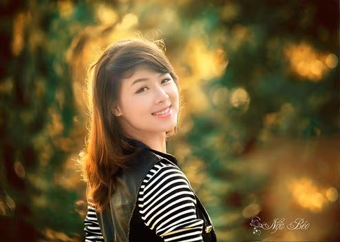 Bản thân sau khi biết đám cưới và câu chuyện của mình được nhiều người quan tâm, chia sẻ, cô dâu câm điếc xinh đẹp tâm sự: "Thấy bạn bè tag tên mình vào mới biết được nhiều người chúc mừng, quan tâm, hai vợ chồng mình đều ngạc nhiên và cũng vui nữa". Bích luôn mong sẽ được gặp những người có hoàn cảnh giống mình để được kết bạn và cùng chia sẻ tinh thần lạc quan yêu đời như cô. Ngoài giao tiếp bằng ngôn ngữ ký hiệu, Bích cũng có thể trò chuyện được với các bạn cùng hoàn cảnh thông quan Facebook hay Skype.