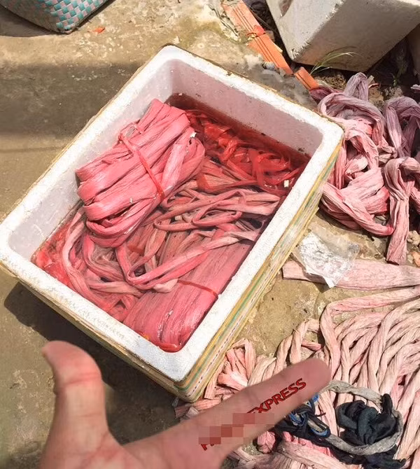 Tuy vậy, với một người lần đầu ra chợ mua cua như chia sẻ của một thành viên có nickname Phan Nguyễn thì quả thực không tránh khỏi cảm giác bị sốc.