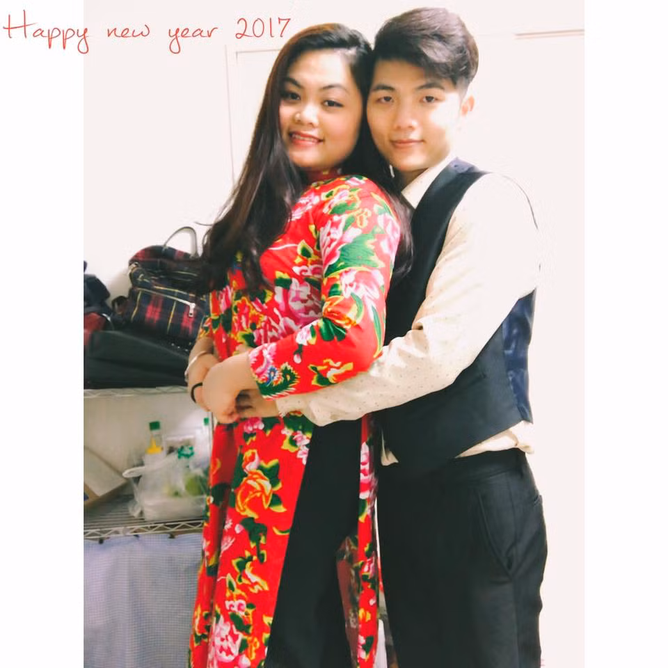 Đắc Đại cũng thẳng thắn chia sẻ với vợ rằng: "Nếu em khỏe mạnh thì anh thấy không sao cả vì thực sự là em... béo xinh hơn gầy". Nghe được câu nói đó của chồng khiến Hà Anh cũng cảm thấy yên tâm phần nào.