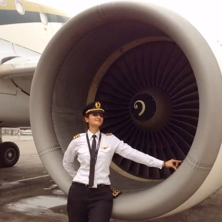 Vẻ đẹp về nhan sắc lẫn trí của của Huma cũng được các đồng nghiệp ca ngợi hết lời. Ảnh: Facebook.