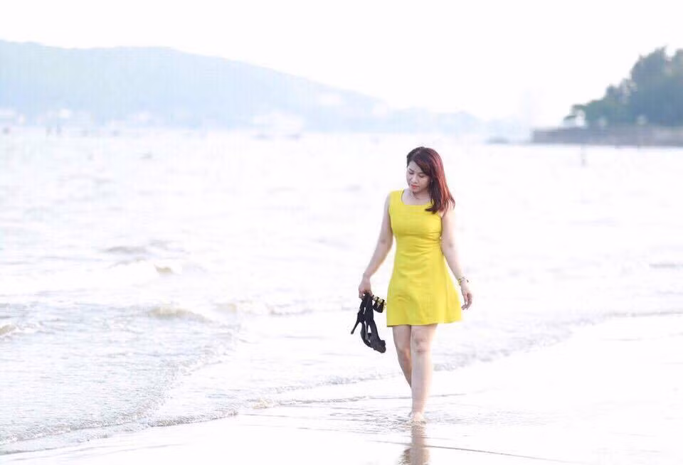 Liên hệ với Hồng Liên, 9X cho biết, mẹ Liên tên là Hồng, năm nay cô đã 48 tuổi và là mẹ của 4 đứa con (hai gái, hai trai). Hồng Liên là con gái thứ hai trong nhà.