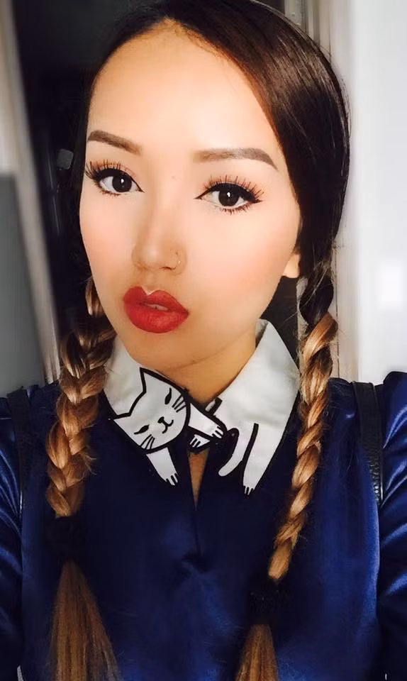 Tài trang điểm và vẻ đẹp tự nhiên vốn có còn giúp Ngọc Duy nhận được rất nhiều lời khen về ngoại hình cũng như vẻ đẹp rất Tây của mình. Trước những lời khen đó, cô khiêm tốn cho rằng: "Duy không thấy mình đẹp, chỉ là dễ nhìn thôi. Nhưng như Duy đã nói, chính vì mình có niềm đam mê trang điểm nên thường đem khuôn mặt mình ra để tô vẽ và tự học trên Youtube. Thật ra một phần cũng là mắc bệnh nghề nghiệp của tiếp viên hàng không nên lúc nào cũng muốn mình dễ nhìn và chỉnh chu, đôi khi ra đường thì nhiều người sẽ tỏ ra khó chịu hỏi sao trang điểm nhiều vậy. Nhưng mình cũng không quan tâm ai nói gì. Mình thích thì mình làm thôi".