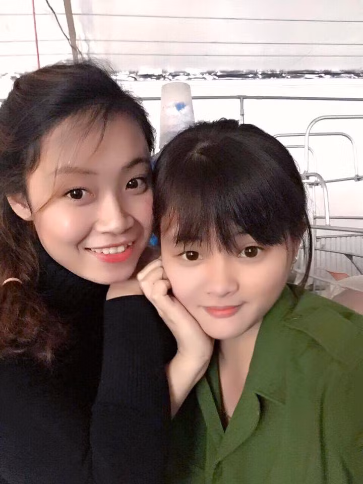 Nhưng muốn đi lên từ chính công việc quen thuộc trong cuộc sống hàng ngày, cô gái 9X Hà Giang đã quyết định thi vào trường Trung cấp Nông nghiệp. Học xong, Thanh Tú may mắn được vào làm tại một công ty sản xuất thức ăn chăn nuôi của Mỹ mới đầu tư ở Việt Nam, chi nhánh tại Hà Nội, với vai trò là một kỹ thuật viên.