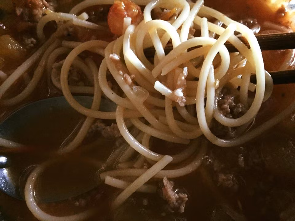 Thu Hương thích thú khoe món mì ý tự tay làm sau một thời gian không vào bếp.