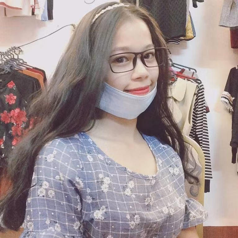 9X Hà thành xác định phải đeo khẩu trang thêm một vài tháng nữa mỗi khi ra đường để cho vết sẹo lành hẳn. Ảnh: Facebook nhân vật.