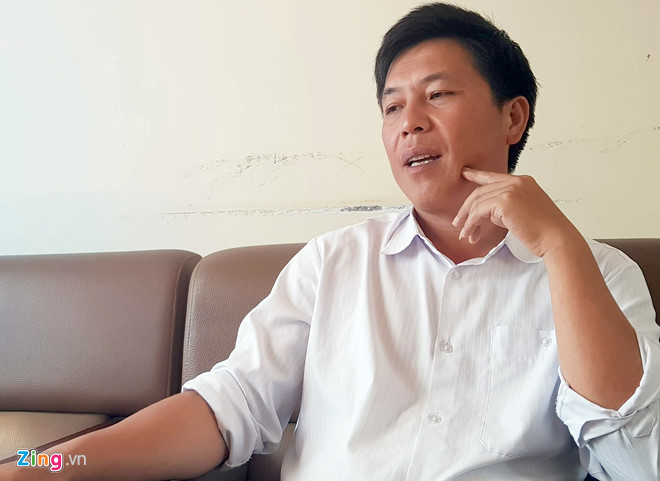 Ông Tếnh A Chìa, Chủ tịch xã Lóng Luông. Ảnh: Văn Chương.