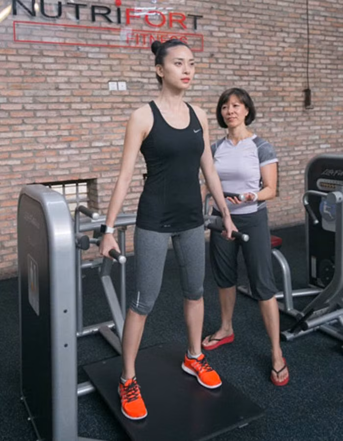 Loat my nhan Viet de lo vung nhay cam... het hon vi mac do tap GYM-Hinh-7