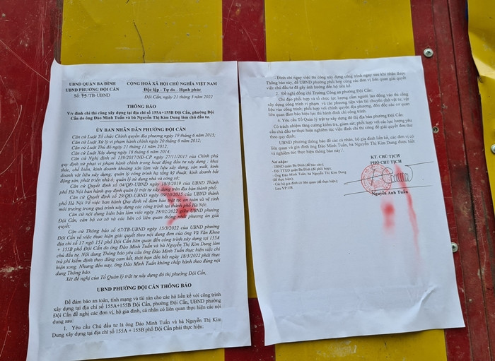 Phuong Doi Can: Cong trinh gay lun nut nha dan, ben ngoai dinh chi... trong van lam thi cong?-Hinh-2