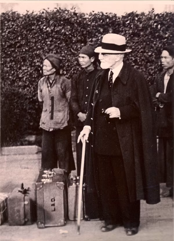 Chân dung ông Leon Anthyme Dupré - người sáng lập công ty Cotton Tonkin (Sợi bông Bắc Kỳ), tiền thân của Nhà máy Dệt Nam Định, năm 1923.