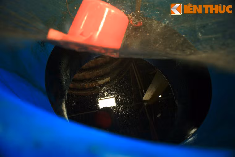 Quy trình ủ chượp tiêu chuẩn ở Phú Quốc thường kéo dài 12 tháng, nhưng cũng có thể đến 15 tháng tùy loại mắm. Sau thời gian này, nước mắm mới được rút, ban đầu là nước mắm cốt có độ đạm trên 30, tiếp đến là nước mắm long có độ đạm trên 20.