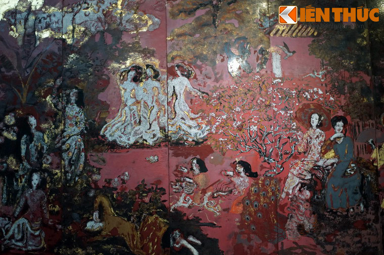 Sáng tác vào giai đoạn chiến tranh, tác phẩm như một lời nguyện cầu thống nhất và hạnh phúc. Đồng thời, đây cũng là sự tổng hợp mọi thành tựu trong nửa thế kỷ tìm tòi sáng tạo về nghệ thuật sơn mài của họa sĩ Nguyễn Gia Trí - một cánh chim đầu đàn của nền hội họa Việt Nam hiện đại.