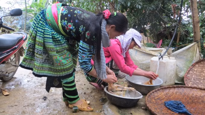 Su that it nguoi biet ve tuc an Tet cua nguoi Mong-Hinh-5