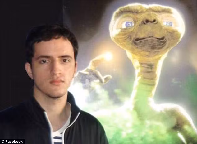 Cụ thể, các nhà nghiên cứu UFO thông báo, một thanh niên trẻ có tên là Bruno Borges, 24 tuổi, đã biến mất khỏi nhà riêng ở Rio Branco ở phía tây Brazil một cách bí ẩn không xác định được dấu vết. Nguồn ảnh: Dailymail.