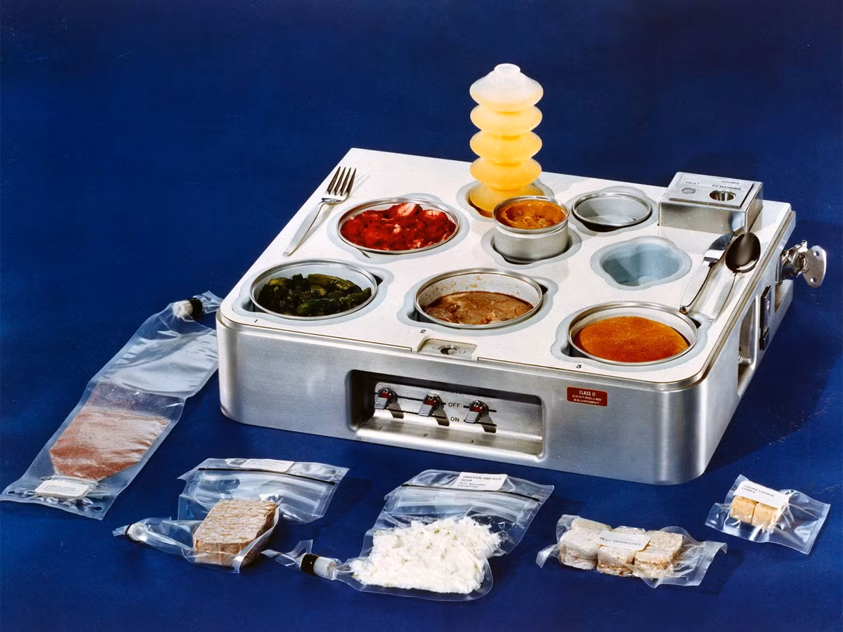 Nhung kham pha gay soc ve sinh hoat trong vu tru-Hinh-3