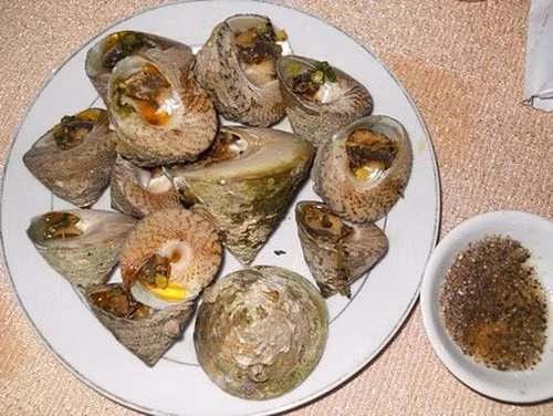 Xưa kia, chỉ có vua chúa mới được thưởng thức các món chế biến từ ốc vú nàng. (Nguồn Landtourcondao)