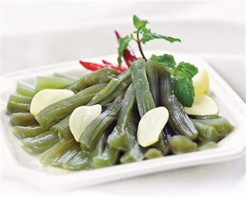 Trước khi phổ biến trong các bữa ăn của người Việt thì rau tiến vua từ lâu đã được nhiều dân tộc ở các vùng cao sử dụng như một loại thực phẩm dự trữ quanh năm. (Ảnh Nongsandungha)