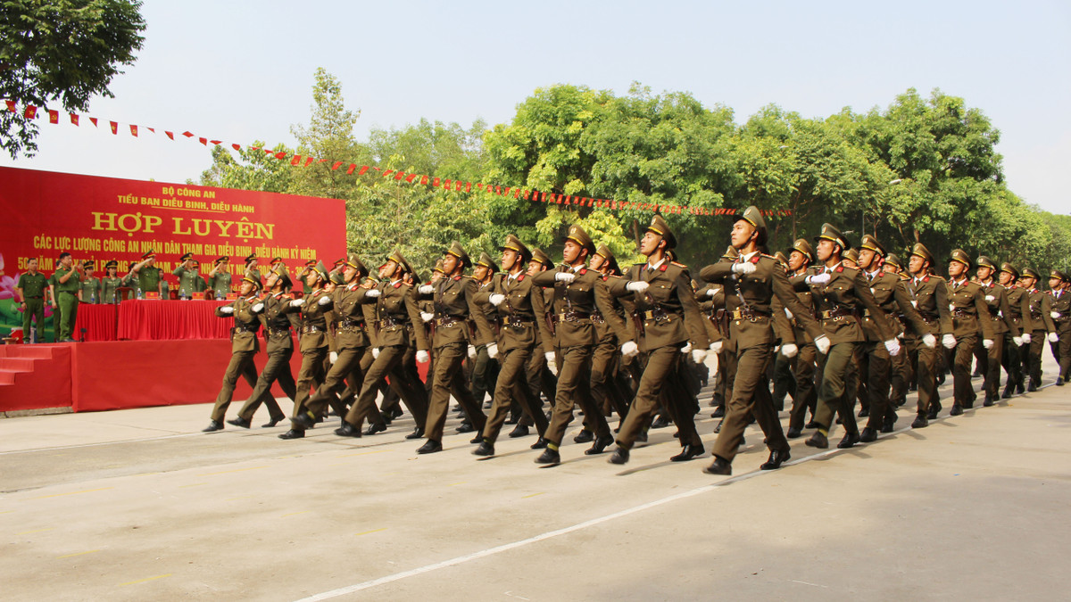 San sang cho le dieu binh ky niem 50 nam giai phong mien Nam-Hinh-2