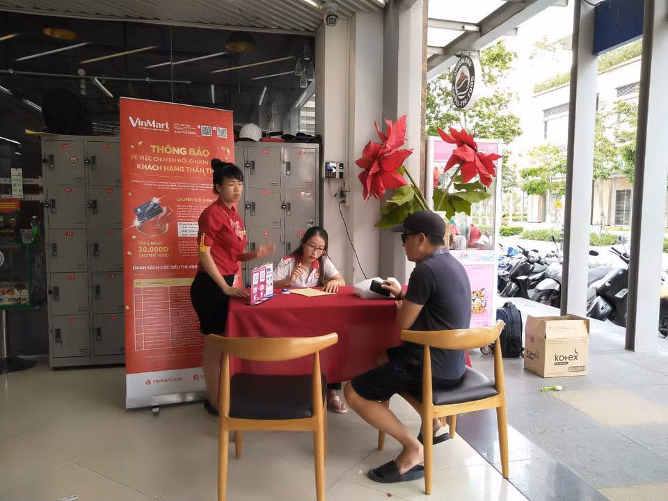 Thi truong ban le: Canh tranh ngay cang khoc liet hon-Hinh-2