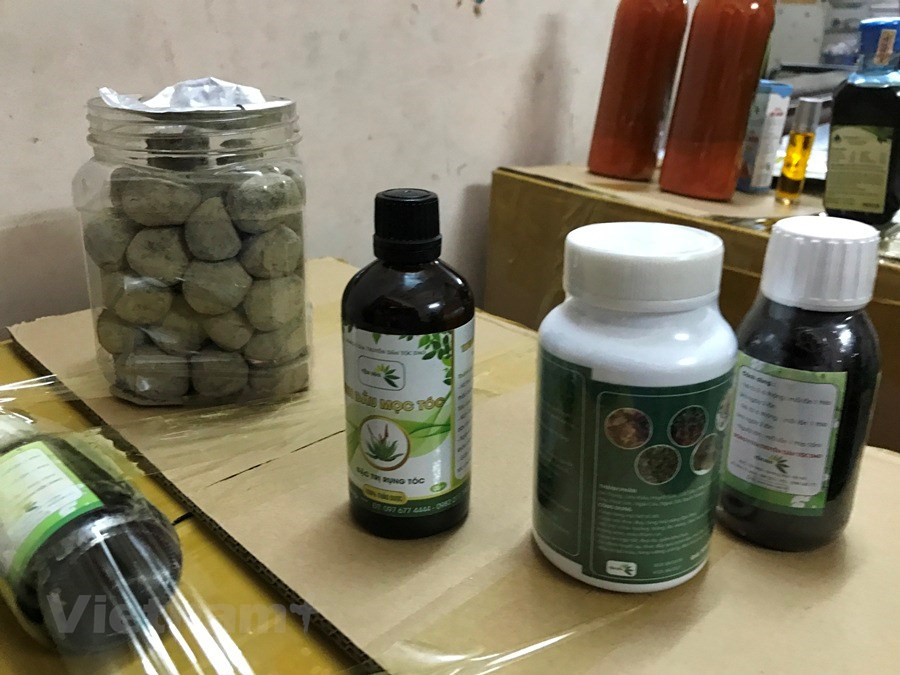 Chủ hàng khai nhận mua số sản phẩm này từ Thành phố Hồ Chí Minh nhưng không xuất trình được hóa đơn chứng từ hợp lệ.