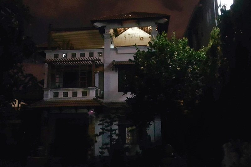 Hình ảnh ngôi nhà của nguyên Chủ tịch UBND TP Đà Nẵng vào buổi tối. Ảnh: Cao Thái/Vietnamnet