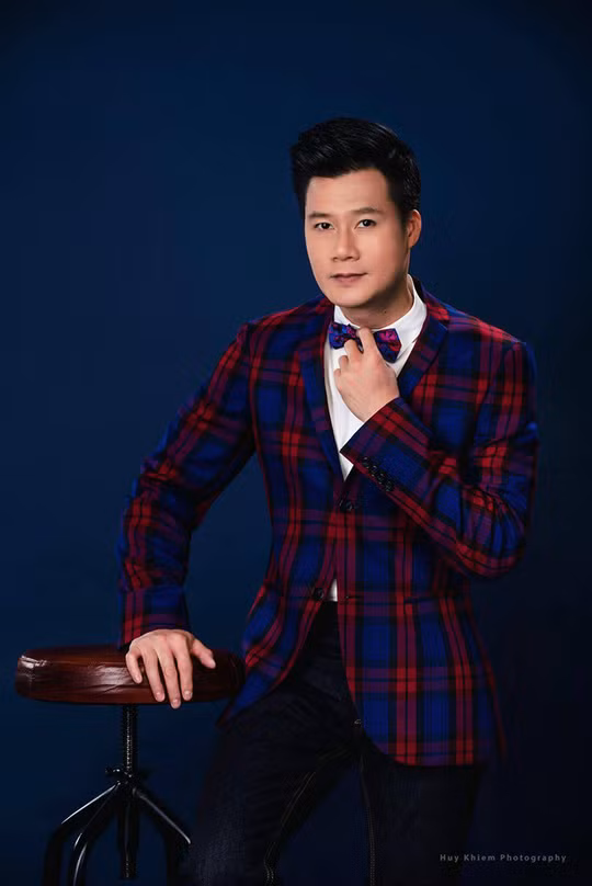 Quang Dũng- một trong những ngôi sao bị iFan sử dụng hình ảnh quảng bá cho hệ thống. Ảnh: Huy Khiêm Photography.