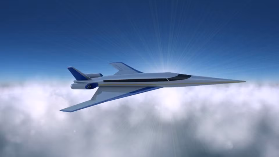 Spike S-512: S-512 được chế tạo với mục đích giành danh hiệu mẫu phản lực yên tĩnh nhất thế giới. Phi cơ 18 chỗ này không gây ra tiếng nổ lớn khi vận tốc đạt Mach 1.6. Mức cường độ âm giảm đi 75 PLdb, âm thanh phát ra từ S-512 chỉ tương đương tiếng vỗ tay nhẹ khi nghe từ mặt đất.