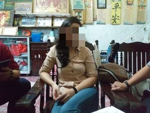 Nguoi phu nu bi ep lam no le tinh duc o Ha Noi: 