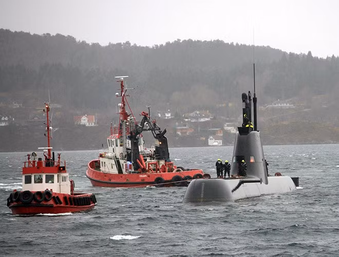 Nhiệm vụ quan trọng nhất cho những lần tập trận như Dynamic Mongoose là tìm kiếm các tàu ngầm Nga triển khai từ căn cứ của họ ở Bán đảo Kola, nơi Hạm đội phương Bắc hùng mạnh đóng.