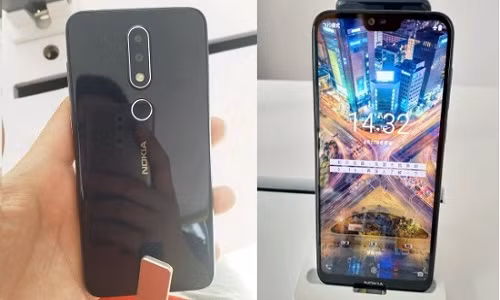 Theo đó Nokia X sẽ là chiếc smartphone đầu tiên của hãng sở hữu thiết kế màn hình tai thỏ với tỉ lệ 19:9, bắt kịp xu hướng smartphone mới ngày nay. Ảnh lộ diện cũng đã tiết lộ thiết bị sẽ có thiết kế khung kim loại với hai mặt bằng kính bóng đẹp.