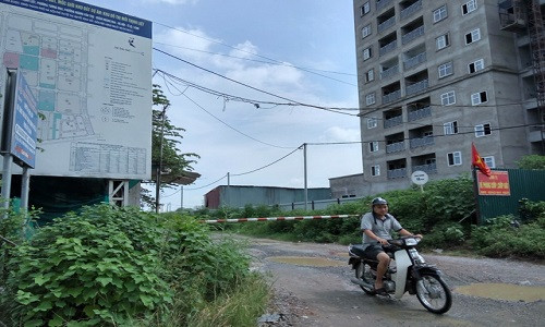 14 năm, dự án khu đô thị mới Thịnh Liệt vẫn bị bỏ hoang. (ảnh TK)