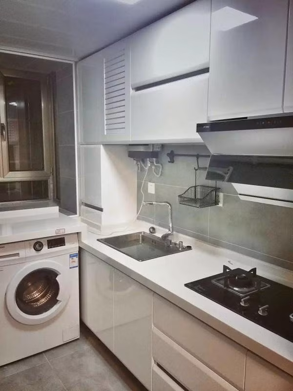 Thật bất ngờ, sau 3 tháng miệt mài cùng sự trợ giúp của bạn trai và công ty thiết kế, căn nhà cũ 43m2 đã thực sự thay đổi diện mạo “vịt hóa thiên nga” thành một nơi mà bất kỳ ai cũng mơ ước.