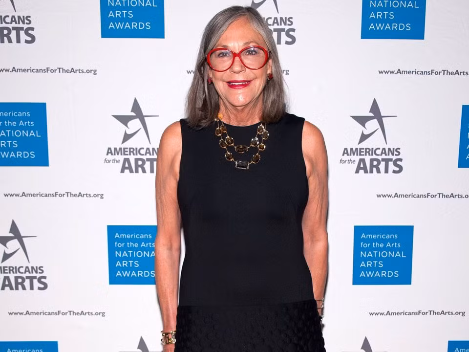 Alice Walton sở hữu khoảng 40,4 tỷ USD. Bà đã ly dị 2 lần và không có con.