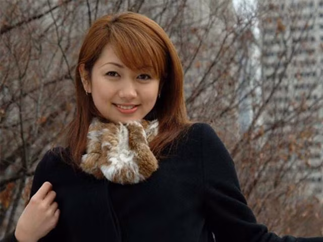 Tỷ phú Trung Quốc - Yang Huiyan sở hữu 57% của công ty bất động sản Country Garden Holdings, do người cha để lại. Hiện Yang Huiyan nắm trong tay 21,9 tỷ USD. Ảnh: Sina.