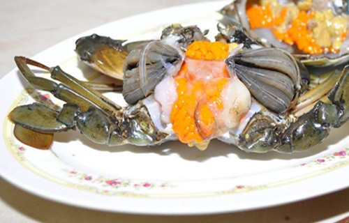 Cua gạch son thịt không nhiều bằng cua thịt nhưng chứa nhiều gạch son béo và bổ dưỡng. Ảnh: Hieuhaisan.