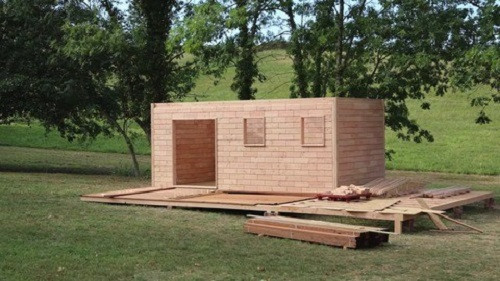 Nhà diện tích 100m2 có chi phí khoảng 11,4 triệu USD và 9,6 triệu USD cho diện tích 85m2, 7,4 triệu USD cho ngôi nhà rộng 60 m2. Ảnh: Tinyhousetalk.