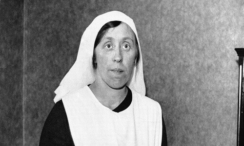 La thu vach tran am muu xao quyet cua nu y ta sat nhan