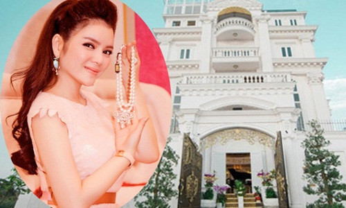 Tọa lạc tại quận 2 (TP HCM), biệt thự của Lý Nhã Kỳ được thiết kế theo phong cách châu Âu. Ảnh: Dân Việt.