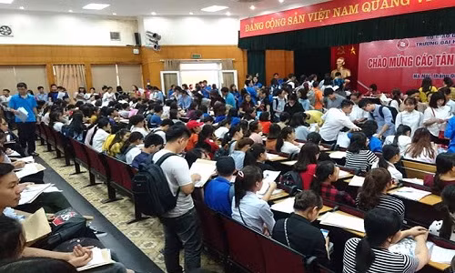 Cac truong dia phuong ngong thi sinh