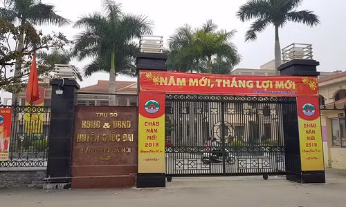 Trụ sở UBND huyện Quốc Oai, TP Hà Nội. Ảnh: Thắng Quang.