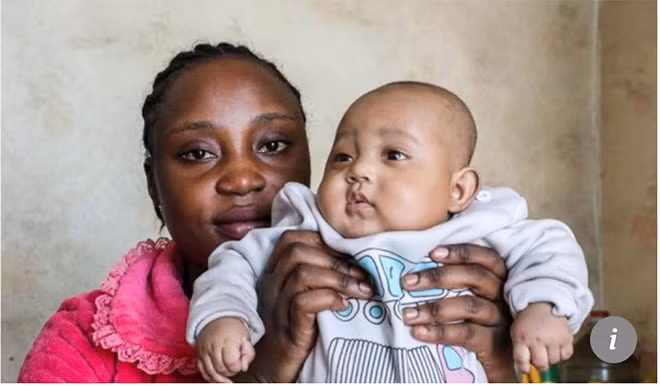 Cặp đôi làm lễ cưới năm ngoái và có với nhau bé Daniel 4 tháng tuổi.