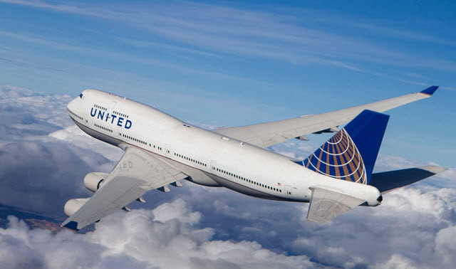 Mức lương trung bình dành cho một phi công mới vào nghề tại Mỹ là 22.400 USD/năm. Tuy nhiên, với United Airlines, phi công được trả trung bình 269,98 USD/giờ (tương đương với hơn 50.000 USD/tháng). Ảnh: United Airlines.